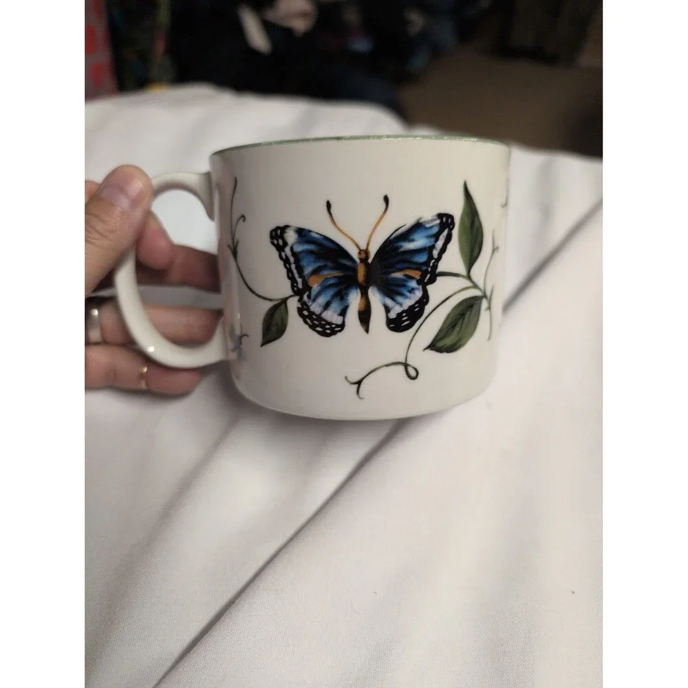 Butterfly Design Ceramic Mug - 25% Off 5+ Items